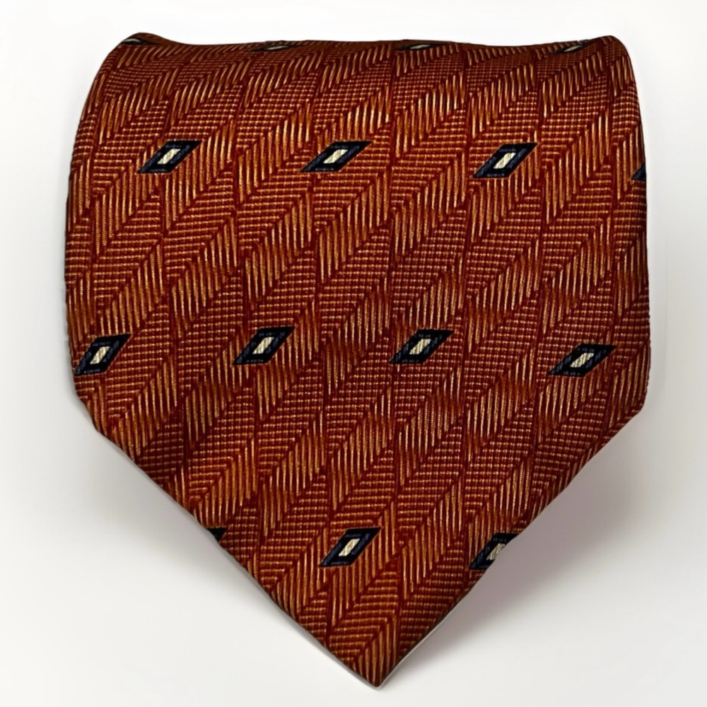 NAUTICA 100%‎ Silk Designer Tie Orange Geometric Business Casual Preppy Necktie